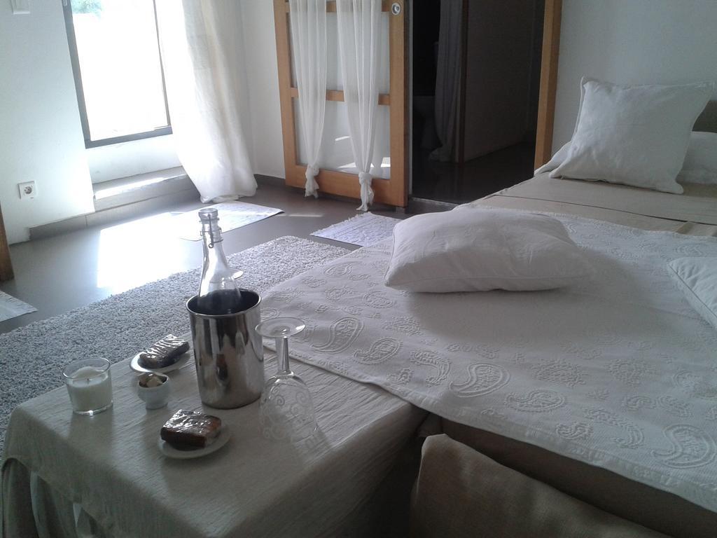 Guesthouse De Cambis B&B Remoulins Dış mekan fotoğraf