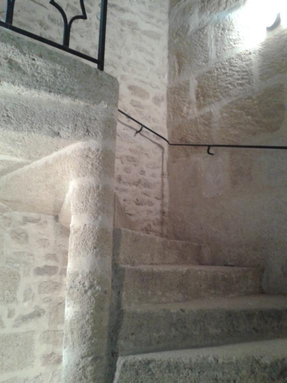 Guesthouse De Cambis B&B Remoulins Dış mekan fotoğraf
