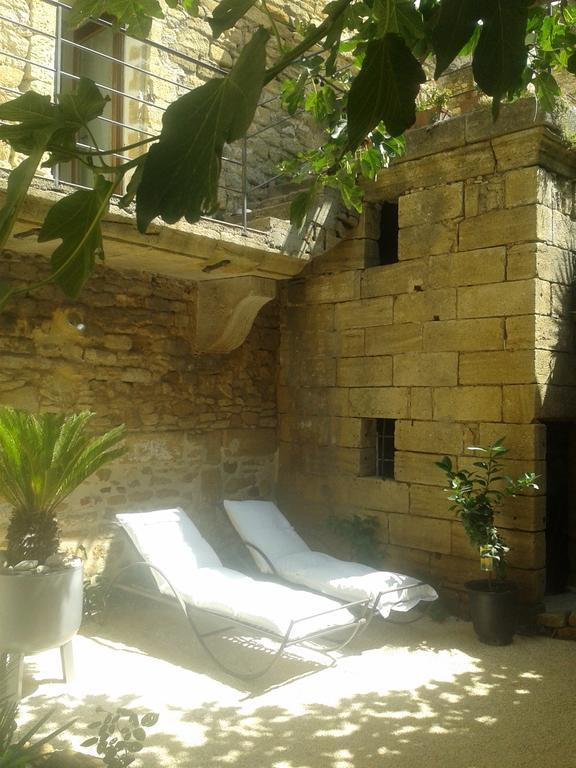 Guesthouse De Cambis B&B Remoulins Dış mekan fotoğraf